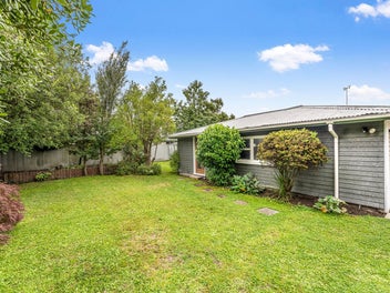 A Home for All Ages, Right by Dunedin Reserve