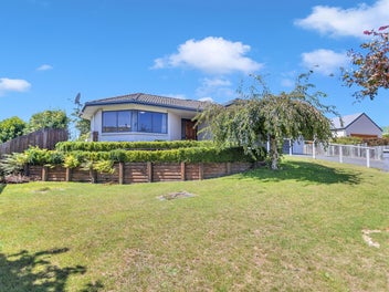 Easy Entertaining, Effortless Living