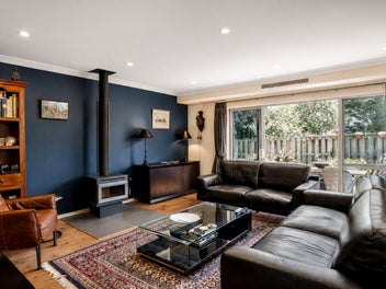 Golfside Luxury with Spa, & Entertainer’s Flow