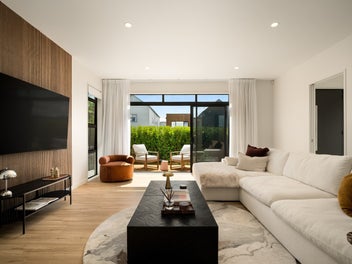 Luxury home – Separate studio