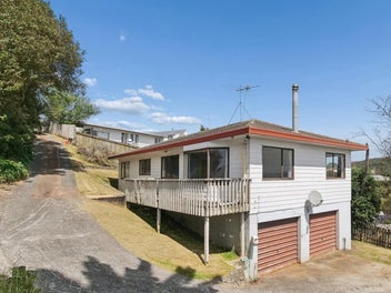 Auction Brought Forward - Roll Your Sleeves Up!