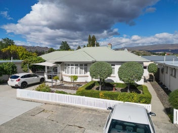 4 investment properties in Alexandra