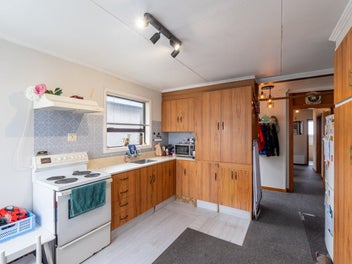 Tramway Road starter home