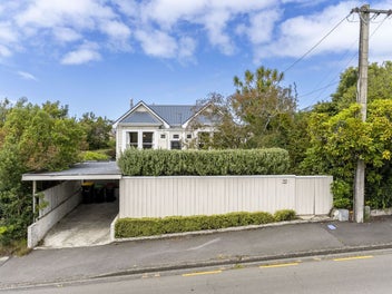 Wonderful Maori Hill Villa – Move-In Ready!