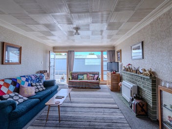 Easy living in a handy location