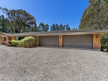 Lifestyle Excellence on Coveted Tararua Drive