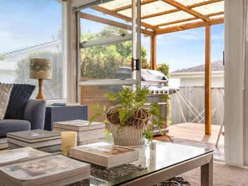 Vintage Charm Meets Modern Comfort