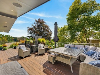 Private Luxury Meticulously Renovated