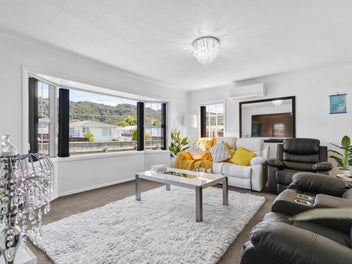 Immaculately maintained living on a corner site