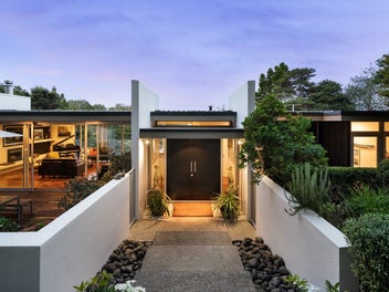 A Legacy Setting, Framed by Nature