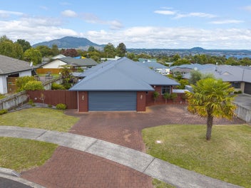 A substantial home, space for all