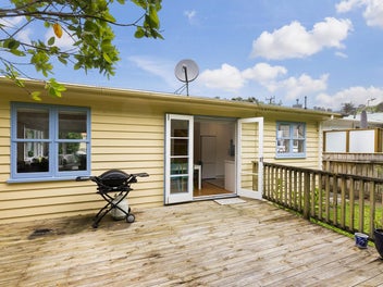 Spacious Family Living - BEO $799,000