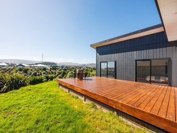 Superior New Build with Views!