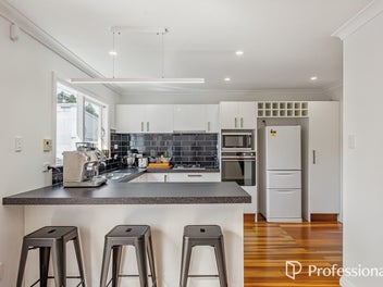 Prime Home On Peel Place