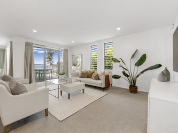 Upsize Your Lifestyle - Waterfront, No Less