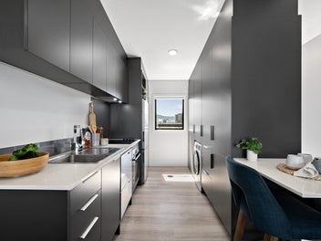 Elevated lifestyle in Newtown