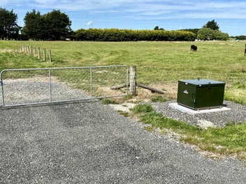 City Close - Country Quiet!