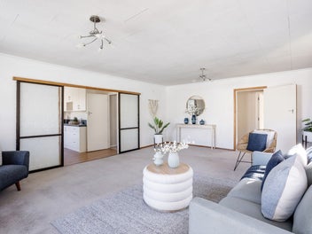 Space, sun and scenic outlook