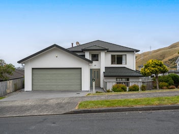 A HOME FOR ALL SEASONS