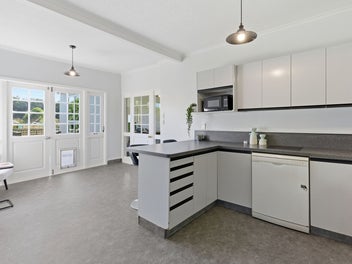 Lifestyle Living in Otatara – approx 1.25 Acres