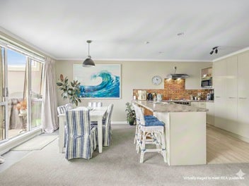 Palm Views, Poolside Living & Easy Coastal Comfort