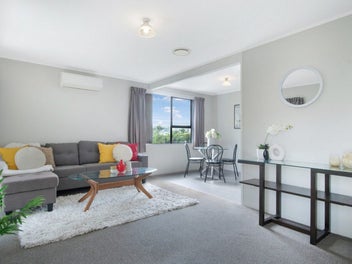 A PERFECT BLEND OF COMFORT & CONVENIENCE