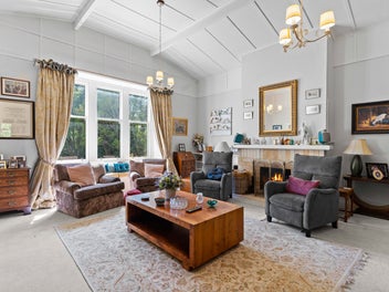 Elite Location-3,212m2 Dual Section