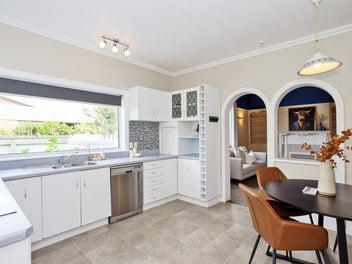 Timeless on Albert Street