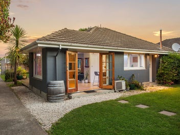 Charm, Land and Long-Term Advantage