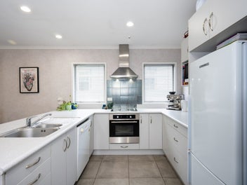 Private Freehold Home Prime Location