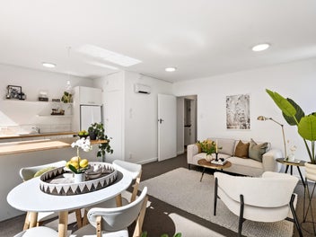 Boutique Begonia Living