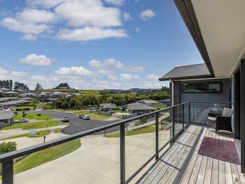 Modern Living, Panoramic Views, Unbeatable Value!