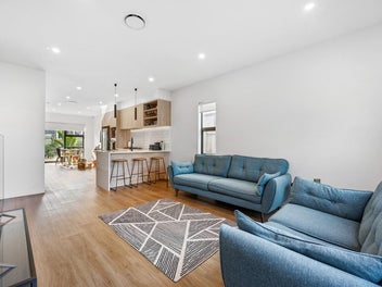 Stand alone home with Home and Granny potential