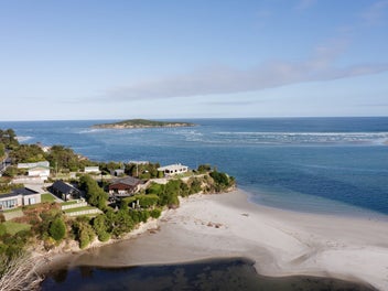 Pure waterfront magic