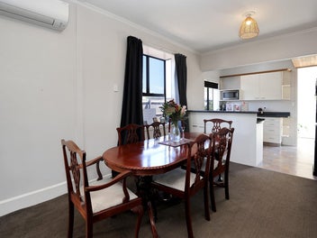 Sun, Space & A Double Garage