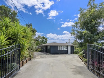 Big Section, Secure & Sunny