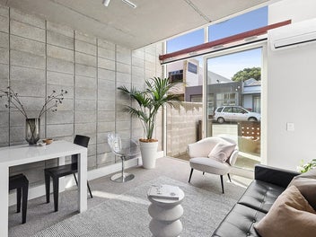 Cool Inner-City Sanctuary