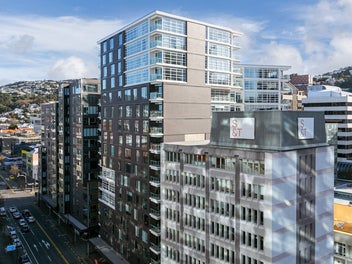 INNER-CITY LIVING, ELEVATED | BEO $515,000