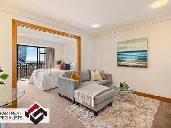 Exclusive North Facing Metropolis