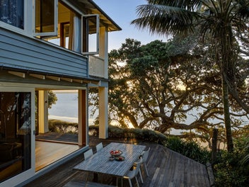 Point Chevalier | Professionals Real Estate