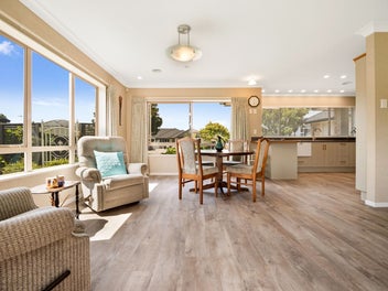 Huntington Haven – Space, Style & Brick Appeal