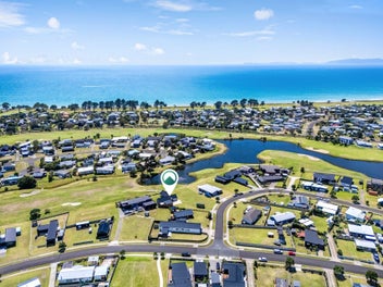 Golf Front Architectural Elegance