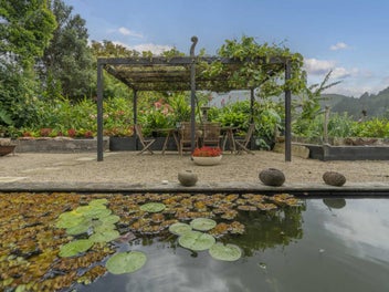 Architectural living with proven income