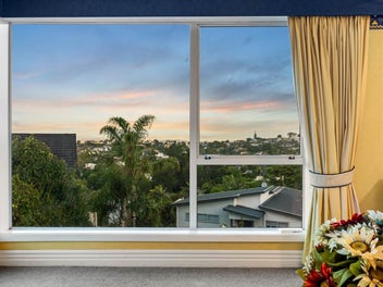 Blue-Chip Macleans College Zone