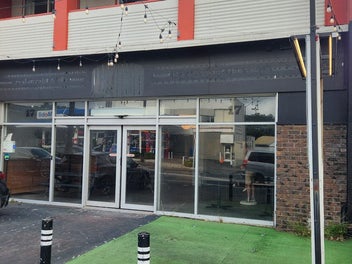 Image 1 of 6