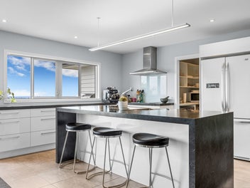 Grandstand Family Living