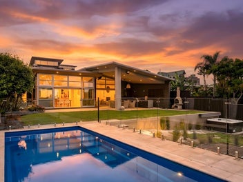 First-Class Waterfront Living