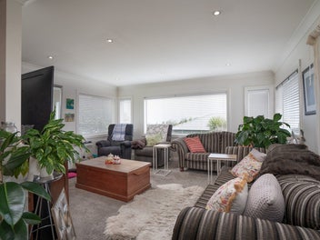 The complete Hilltop package