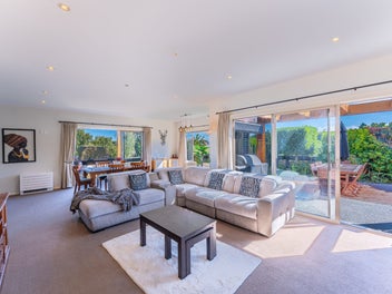 Large, Luxurious & Low Maintenance