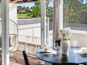 DREAM STARTER BESIDE THE PARK – GLENDOWIE